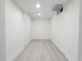 2238 Gladacres Ln #BASEMENT, Oakville, ON L6M0G3