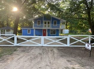 141 Bayberry Dr, Livingston, TX 77351