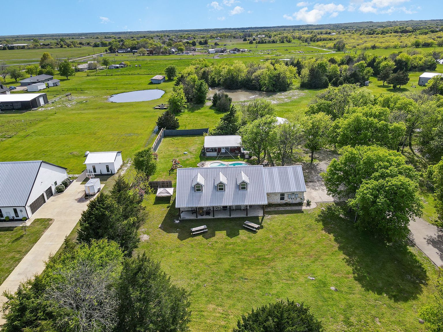 6821 County Road 283, Terrell, TX 75160 | Zillow