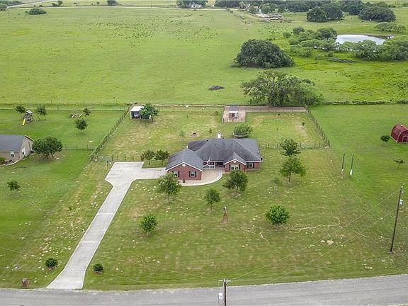 2nd image of 115 Home Place Dr