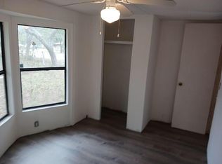 101 Pecan Ln, Interlachen, FL 32148