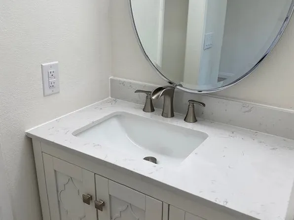 141 Lemon Grv #247, Irvine, CA 92618