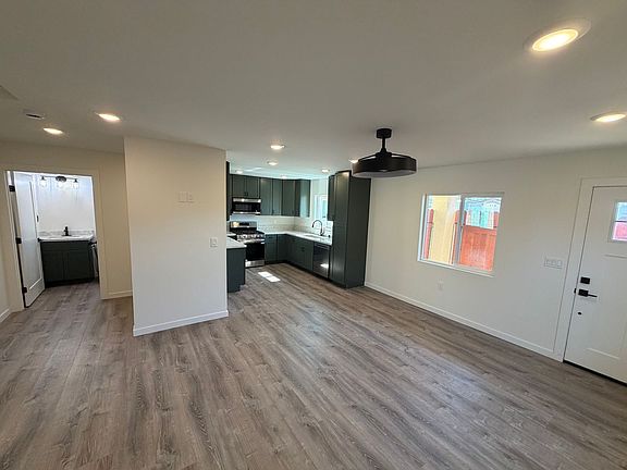 4th image of 4640 Tilbury Ct