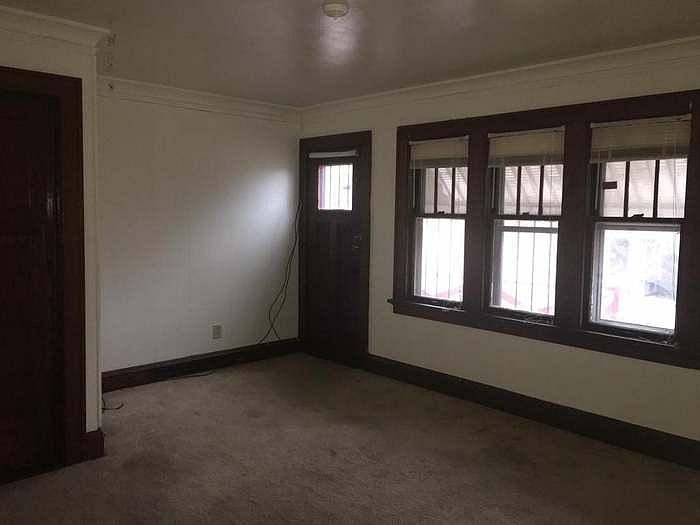 2nd image of 3957 N 24th St