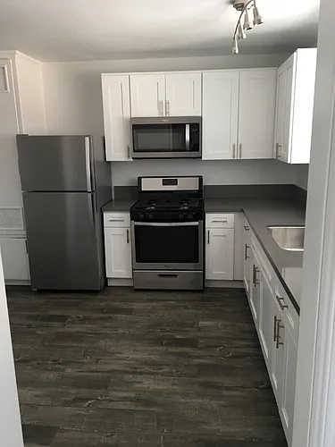 Dixon Delano Apartments Photo 1