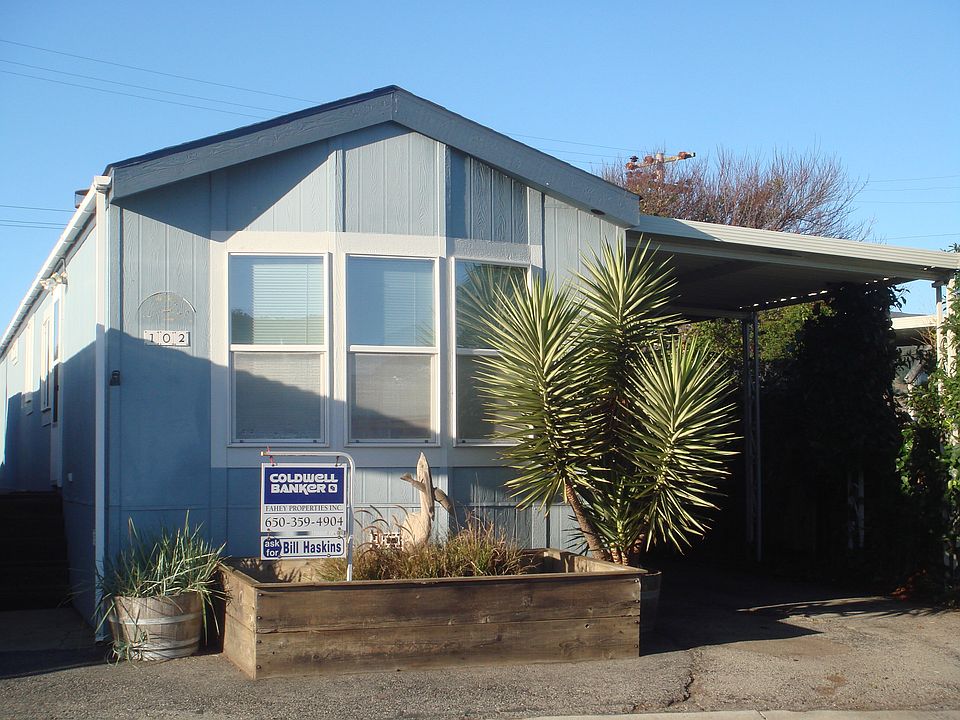 1st image of 102 Corona Ln