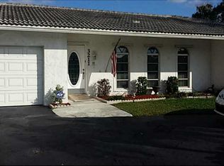 3211 NW 114th Ave, Coral Springs, FL 33065
