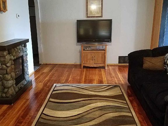 5th image of 3820 Saint Joseph Ct