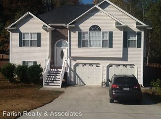 221 Cedars Glen Cir, Villa Rica, GA 30180