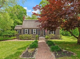 7 Chestnut St, West Newbury, MA 01985