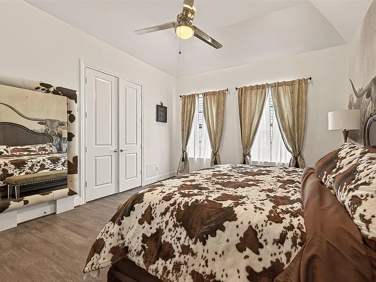 2506 McKinney St — Photo 30