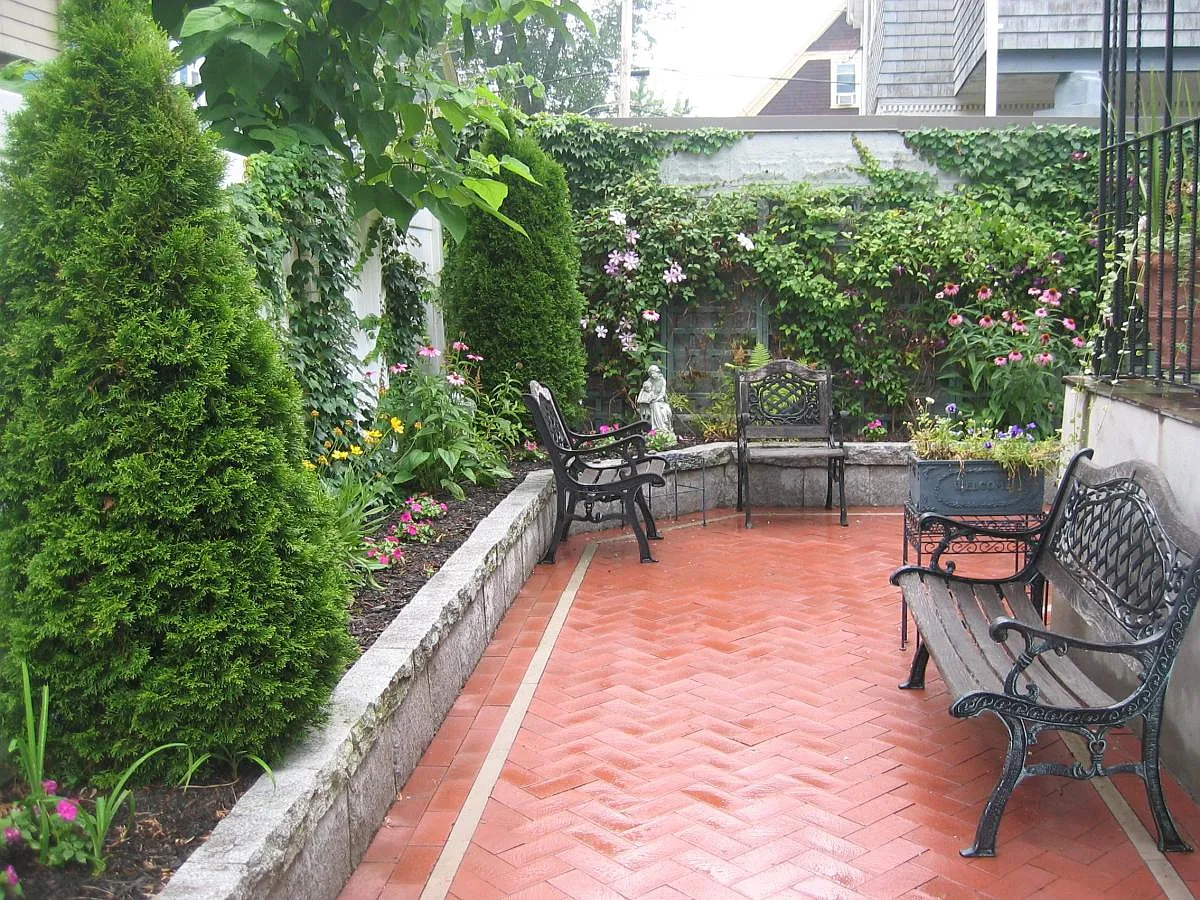 2 bed, 1600 sqft, $3,200 — Photo 4