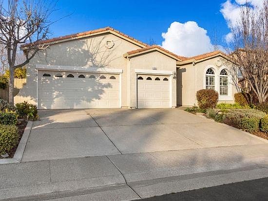 1st image of 81058 Pintail Cir
