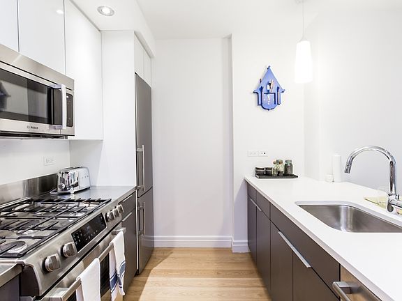 4th image of 60 Water St APT 315