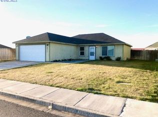 2211 E Alvina St, Pasco, WA 99301