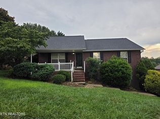 7009 Wrens Creek Ln, Knoxville, TN 37918