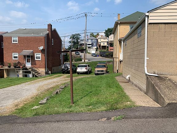 side of house additional off-street parking