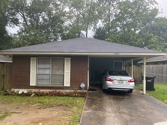 1st image of 602 Jw Davis Dr
