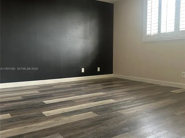 410 NW 68th Ave APT 318, Fort Lauderdale, FL 33317