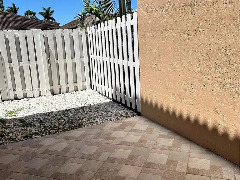 3810 SW 153rd Pl — Photo 34