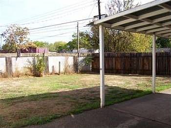 2nd image of 5631 Elvas Ave