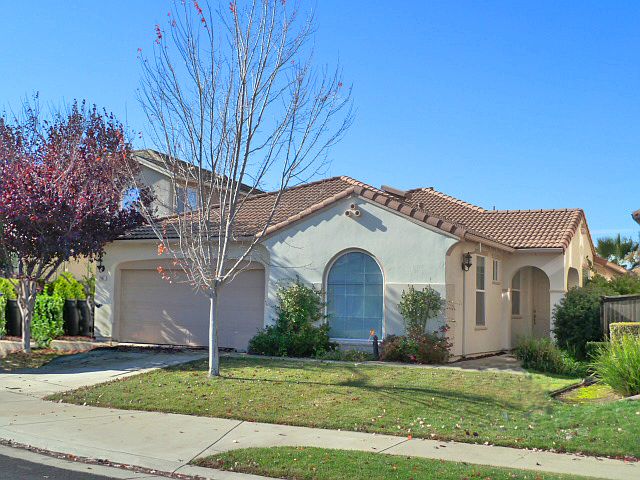 1st image of 216 La Loma Ct