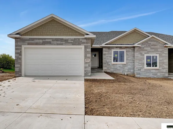 4941 Spire St, Lincoln, NE 68516