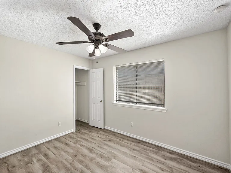 15419 Scenic Haven Dr — Photo 16