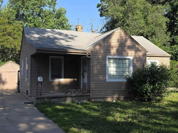 1527 N Woodland Ave, Wichita, KS 67203