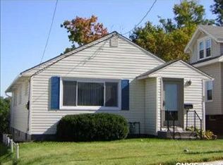 321 Fay Rd, Syracuse, NY 13219
