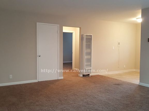 3rd image of 1571 Quebec Ct APT 1