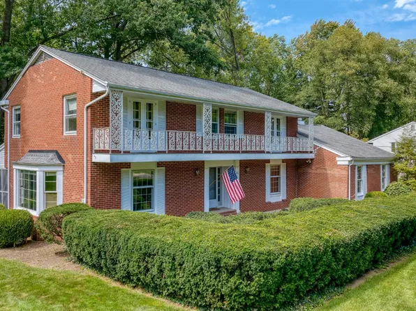 411 Gateway Blvd, Huron, OH 44839