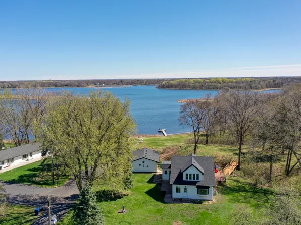 11551 278th St, Chisago City, MN 55013