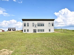 30449 241st St, Presho, SD 57568