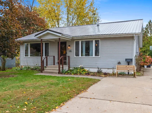 626 W 1st St, Shawano, WI 54166