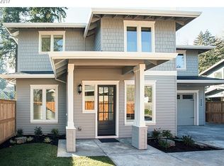 18350 Chris Ct, Gladstone, OR 97027