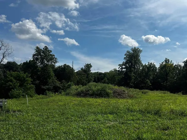 721 Skillet Ave, Huntertown, IN 46748