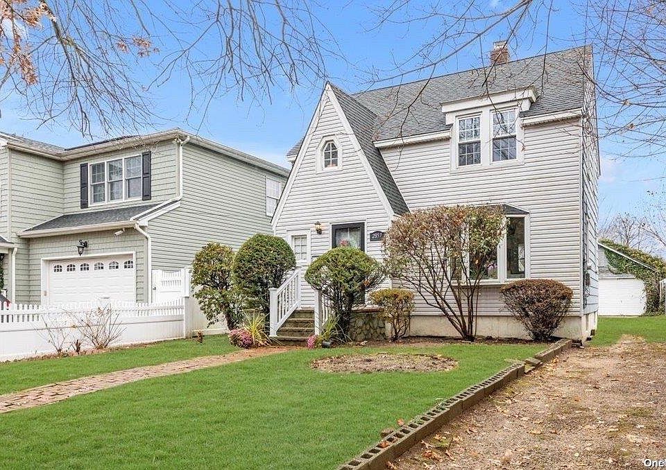 1st image of 2857 Natta Boulevard