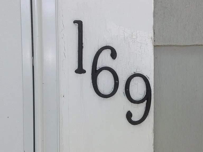 169 Seaview Ave #FRONT — Photo 2