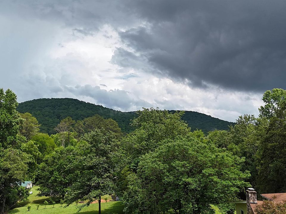 2nd image of 118 Honeycomb Valley Rd