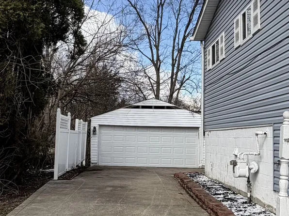 2878 Manola Dr, Columbus, OH 43209