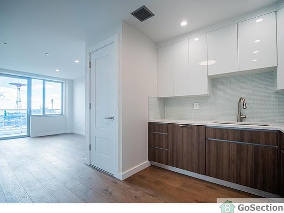 4th image of 1613 Mermaid Ave APT 301