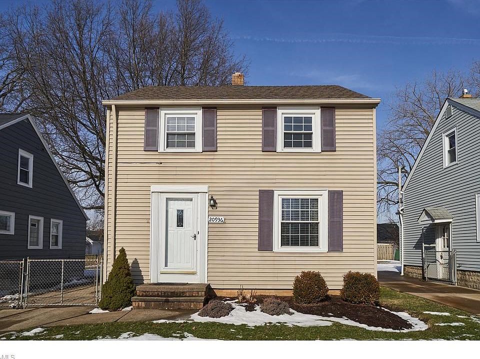 1st image of 20936 Stanford Ave