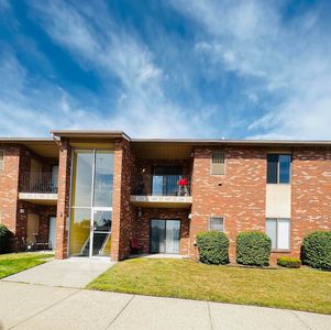 43255 Cape Dr, Sterling Heights, MI, 48313