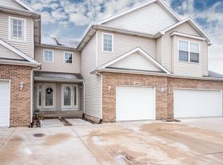 1308 E Arnold St, Sandwich, IL 60548