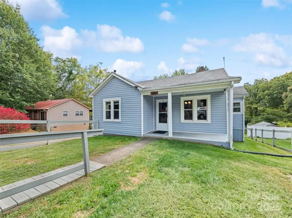 44 & 48 Wiggins St, Canton, NC 28716