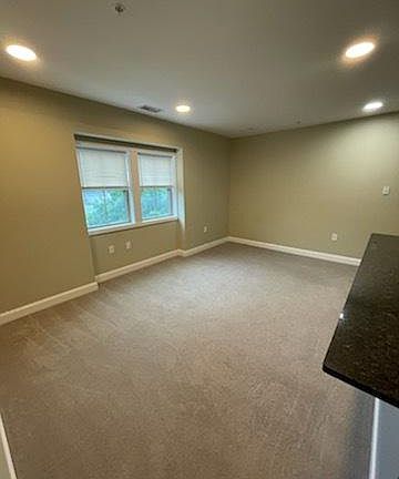 4th image of 4 Mayflower Ave #405B