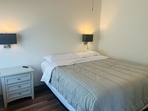 2nd image of 303 Congress Ave #4