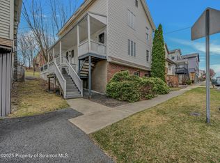 217 S Webster Ave, Scranton, PA 18505