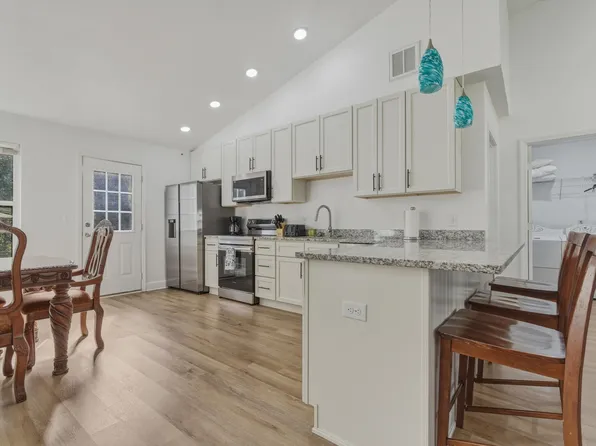 2017 Pemberton Ct, Tallahassee, FL 32309